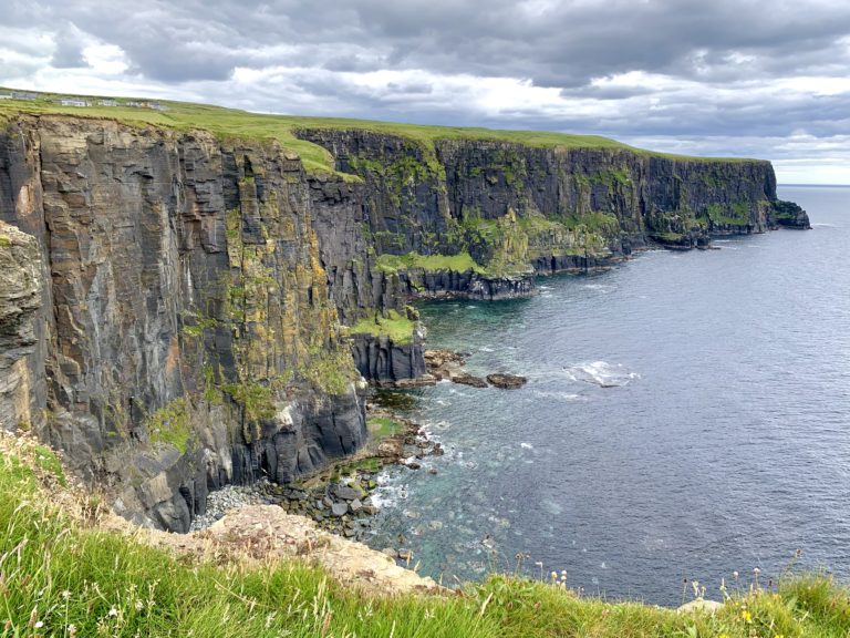 Solo Travel in Ireland: A Personal Experience