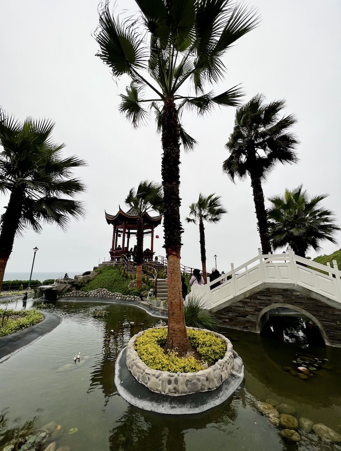 Miraflores Chinese Park