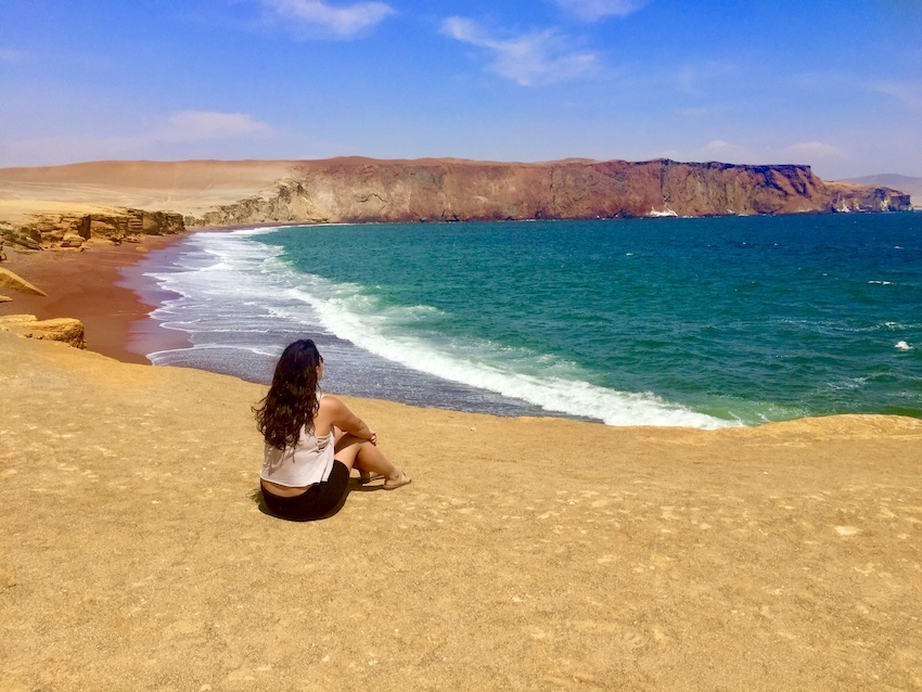 Paracas Red Sea and blue waters - day trips from Lima